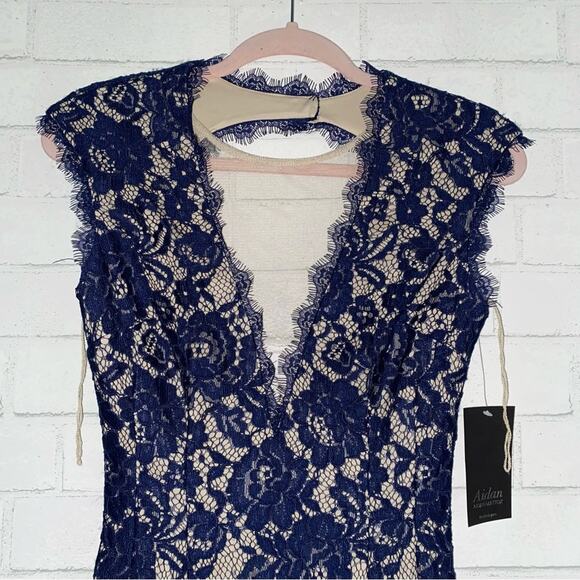 NEW Aidan Mattox Blue Lace Deep V Bodycon Cocktail Evening Party Dress sz 2 NWT - Picture 4 of 14